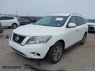 2016 Nissan Pathfinder S with VIN 5N1AR2MN4GC604456, listed as a IAAI auction lot 41369167 with 150700 miles. Bid and sale history available at carsss.com. Image 17.