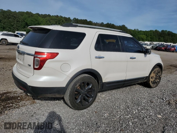 2012 Ford Explorer XLT z VIN 1FMHK7D8XCGA27607, wystawiony jako Copart lot #55792555 z przebiegiem 199 719 mil mil oraz Szkoda całkowita • Salvage title. Historia ofert i sprzedaży dostępna na DreamBid. Obrazek 3.