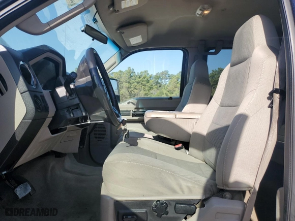 2008 Ford Super Duty F-250 SRW XL with VIN 1FTSW21Y18EB36076, listed as a Copart auction lot 50083775 with 187,683 mi miles and Non Repairable. Bid and sale history available at carsss.com. Image 7.