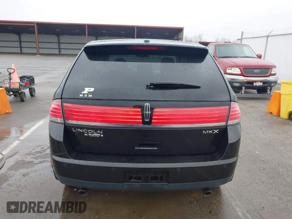 2010 Lincoln MKX with VIN 2LMDJ6JC3ABJ21373, listed as a IAAI auction lot 41843187 with 153,958 mi miles. Bid and sale history available at carsss.com. Image 17.
