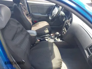 2004 Hyundai Elantra GT z VIN KMHDN56D14U128168, wystawiony jako IAAI lot #42229440 z przebiegiem 192 864 mil mil oraz . Historia ofert i sprzedaży dostępna na DreamBid. Obrazek 5.