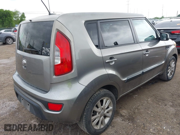 2013 Kia Soul + with VIN KNDJT2A6XD7576637, listed as a IAAI auction lot 42096118 with 178,602 mi miles and . Bid and sale history available at DreamBid. Image 4.