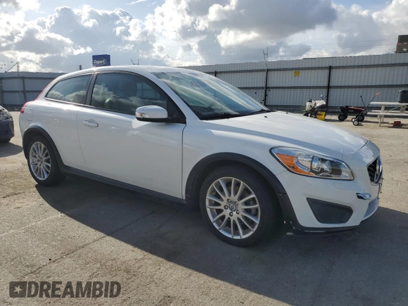 2011 Volvo C30 with VIN YV1672MK3B2205455, listed as a Copart auction lot 51128085 with 100,576 mi miles and Salvage Title. Bid and sale history available at carsss.com. Image 4.