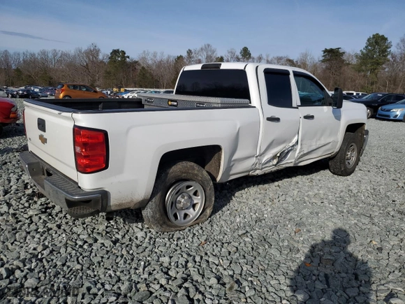 2015 Chevrolet Silverado 1500 LS with VIN 1GCVKPEC0FZ347070, listed as a Copart auction lot 45713865 with 155,737 mi miles and Salvage Title. Bid and sale history available at carsss.com. Image 3.