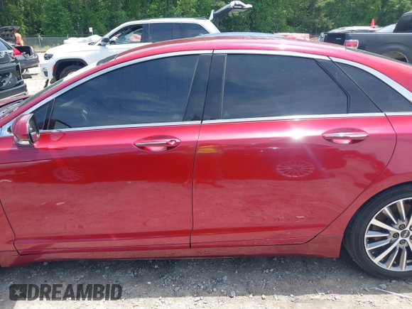 2017 Lincoln MKZ Select z VIN 3LN6L5C92HR624169, wystawiony jako IAAI lot #42242255 z przebiegiem 133 442 mil mil oraz . Historia ofert i sprzedaży dostępna na DreamBid. Obrazek 14.