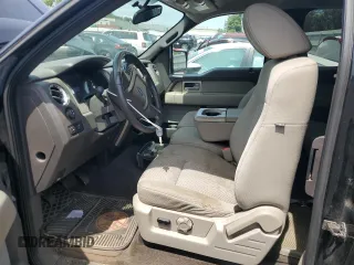 2009 Ford F-150 XL z VIN 1FTPX14V99FA05228, wystawiony jako Copart lot #56306815 z przebiegiem 150 282 mil mil oraz Czysty tytuł • Clean title. Historia ofert i sprzedaży dostępna na DreamBid. Obrazek 7.