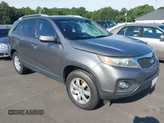 2011 Kia Sorento LX with VIN 5XYKT3A17BG163332, listed as a IAAI auction lot 42468096 with 265,291 mi miles and . Bid and sale history available at DreamBid. Image 1.