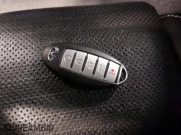 2019 Infiniti Q50 Luxe с VIN JN1EV7AR9KM557632, выставлен на аукционе IAAI как лот 41586335 с пробегом 55 886 миль миль и . История ставок и продаж доступна на DreamBid. Изображение 11.