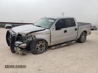 2008 Ford F-150 XL with VIN 1FTRW14W18KD46164, listed as a Copart auction lot 44452185 with 232,787 mi miles and Salvage Title. Bid and sale history available at carsss.com. Image 1.
