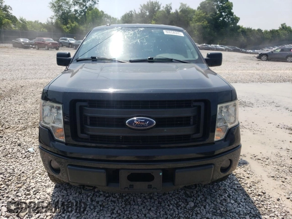2014 Ford F-150 XL с VIN 1FTFX1EF1EFC89726, выставлен на аукционе Copart как лот 60058005 с пробегом 140 836 миль миль и Списание • Salvage title. История ставок и продаж доступна на DreamBid. Изображение 5.