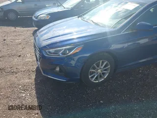 2018 Hyundai Sonata SE z VIN 5NPE24AF7JH697147, wystawiony jako IAAI lot #42253796 z przebiegiem 72 605 mil mil oraz . Historia ofert i sprzedaży dostępna na DreamBid. Obrazek 6.