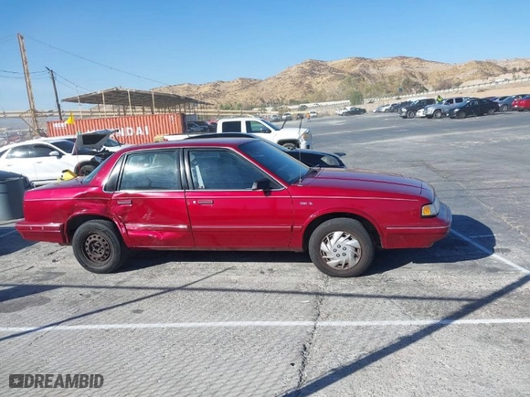 1996 Oldsmobile Ciera 1SA + VX5 with VIN 1G3AJ55M5T6410109, listed as a IAAI auction lot 41335804 with NaN miles. Bid and sale history available at carsss.com. Image 13.