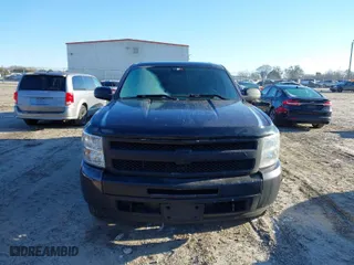 2010 Chevrolet Silverado 1500 LT with VIN 3GCRKSEA6AG173307, listed as a IAAI auction lot 41389967 with 192,155 mi miles. Bid and sale history available at carsss.com. Image 12.