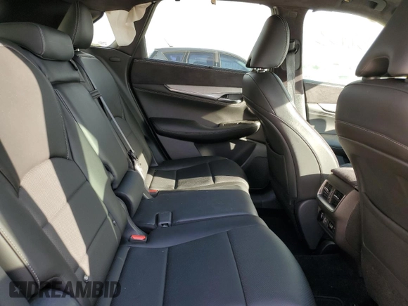 2019 Infiniti QX50 LUXE with VIN 3PCAJ5M16KF117863, listed as a Copart auction lot 37805623 with 37,853 mi miles. Bid and sale history available at carsss.com. Image 12.