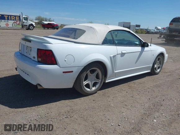 1999 Ford Mustang GT z VIN 1FAFP45X1XF215757, wystawiony jako IAAI lot #42311086 z przebiegiem 138 832 mil mil oraz . Historia ofert i sprzedaży dostępna na DreamBid. Obrazek 4.