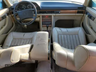 1986 Mercedes-Benz 420 Series 420SEL with VIN WDBCA35D8GA266392, listed as a Copart auction lot 44751235 with 121,351 mi miles and Clean Title. Bid and sale history available at carsss.com. Image 8.