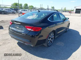 2015 Chrysler 200 C z VIN 1C3CCCEG9FN542855, wystawiony jako IAAI lot #42216833 z przebiegiem 99 587 mil mil oraz . Historia ofert i sprzedaży dostępna na DreamBid. Obrazek 4.