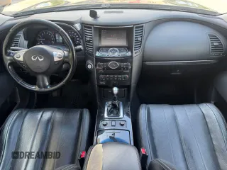 2014 Infiniti QX70 с VIN JN8CS1MW1EM411715, выставлен на аукционе Copart как лот 65465775 с пробегом 180 472 миль миль и Чистый • Clean title. История ставок и продаж доступна на DreamBid. Изображение 9.