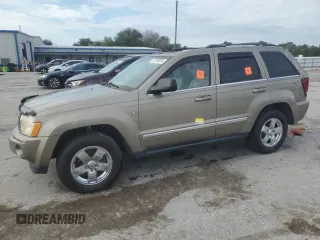 2005 Jeep Grand Cherokee Limited with VIN 1J8HR58215C671851, listed as a Copart auction lot 70700074 with 108,304 mi miles and Salvage Title. Bid and sale history available at carsss.com. Image 1.