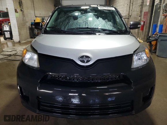 2014 Scion xD z VIN JTKKUPB4XE1041963, wystawiony jako Copart lot #88679835 z przebiegiem 80 320 mil mil oraz Szkoda całkowita • Salvage title. Historia ofert i sprzedaży dostępna na DreamBid. Obrazek 5.