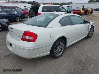 2004 Chrysler Sebring LXi with VIN 4C3AG52H24E104341, listed as a IAAI auction lot 41514195 with 126,797 mi miles. Bid and sale history available at carsss.com. Image 4.