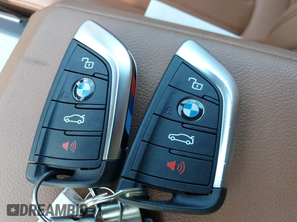 2024 BMW 4 Series 430i xDrive with VIN WBA43AT02RCR23583, listed as a IAAI auction lot 42182853 with 11,885 mi miles and . Bid and sale history available at DreamBid. Image 11.