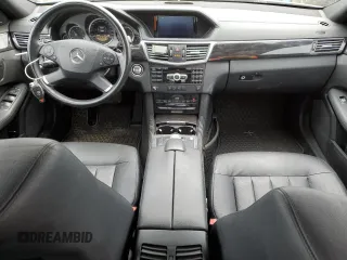 2012 Mercedes-Benz E-Class E 350 Luxury with VIN WDDHF8JB4CA580423, listed as a Copart auction lot 52798685 with 70,803 mi miles and Clean Title. Bid and sale history available at carsss.com. Image 8.