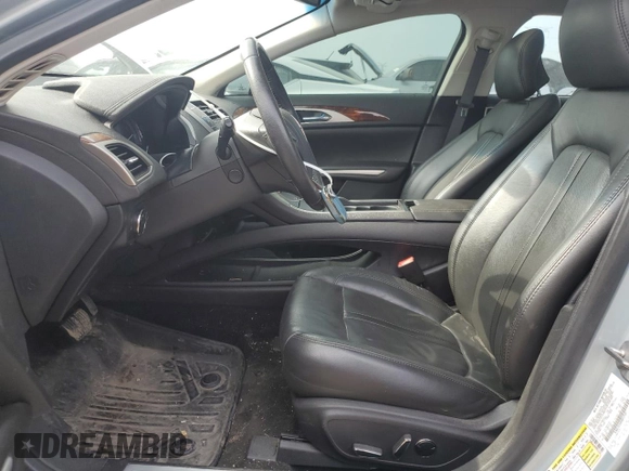 2013 Lincoln MKZ Hybrid z VIN 3LN6L2LU4DR812107, wystawiony jako Copart lot #53498315 z przebiegiem 82 901 mil mil oraz Szkoda całkowita • Salvage title. Historia ofert i sprzedaży dostępna na DreamBid. Obrazek 7.