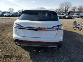 2021 Lincoln Nautilus Reserve z VIN 2LMPJ6K9XMBL18657, wystawiony jako Copart lot #51324615 z przebiegiem 47 357 mil mil oraz Szkoda całkowita • Salvage title. Historia ofert i sprzedaży dostępna na DreamBid. Obrazek 6.