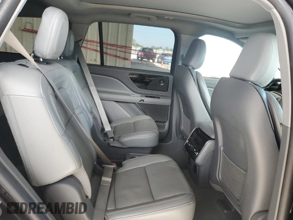 2021 Lincoln Aviator Reserve z VIN 5LM5J7WC5MGL17470, wystawiony jako Copart lot #88851245 z przebiegiem 70 598 mil mil oraz Nie do naprawy • Non repairable. Historia ofert i sprzedaży dostępna na DreamBid. Obrazek 11.