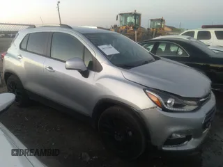 2022 Chevrolet Trax LT with VIN KL7CJLSMXNB517990, listed as a IAAI auction lot 36131444 with 20,228 mi miles. Bid and sale history available at carsss.com. Image 12.