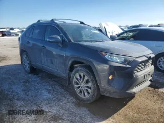 2021 Toyota RAV4 XLE Premium with VIN 2T3A1RFV2MW228513, listed as a Copart auction lot 46177175 with 79,216 mi miles and Salvage title. Bid and sale history available at DreamBid. Image 4.