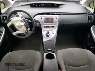 2013 Toyota Prius One with VIN JTDKN3DU8D5695524, listed as a Copart auction lot 82111264 with 121,977 mi miles and Salvage Title. Bid and sale history available at DreamBid. Image 8.