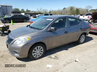 2014 Nissan Versa SV with VIN 3N1CN7AP7EL850563, listed as a Copart auction lot 48752955 with 139,140 mi miles and Salvage Title. Bid and sale history available at DreamBid. Image 1.