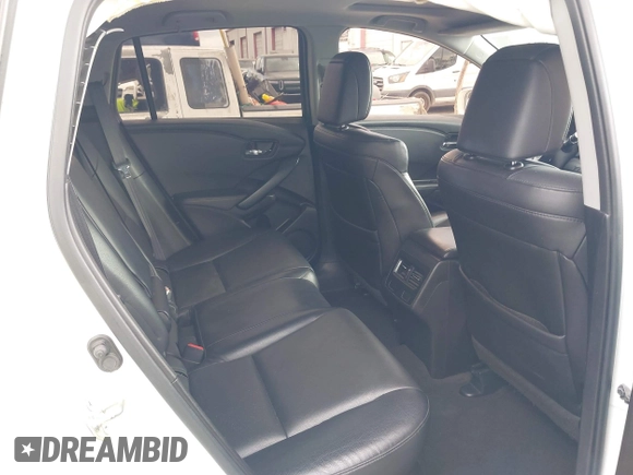 2017 Acura RDX с VIN 5J8TB3H35HL023289, выставлен на аукционе IAAI как лот 42126514 с пробегом 102 203 миль миль и . История ставок и продаж доступна на DreamBid. Изображение 8.