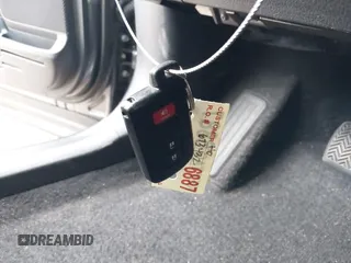 2018 Toyota RAV4 XLE с VIN JTMWFREV7JJ729707, выставлен на аукционе IAAI как лот 39446012 с пробегом 78 150 миль миль и . История ставок и продаж доступна на DreamBid. Изображение 11.