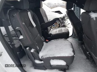 2023 Chevrolet Traverse RS z VIN 1GNEVJKW2PJ178826, wystawiony jako IAAI lot #41304984 z przebiegiem 30 036 mil mil oraz . Historia ofert i sprzedaży dostępna na DreamBid. Obrazek 8.