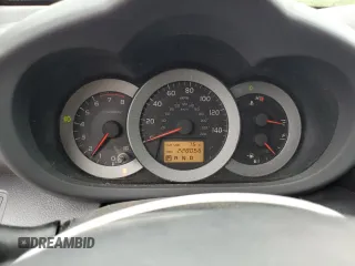 2007 Toyota RAV4 Sport with VIN JTMBK32V976018212, listed as a Copart auction lot 58988365 with 228,056 mi miles and Clean title. Bid and sale history available at DreamBid. Image 9.