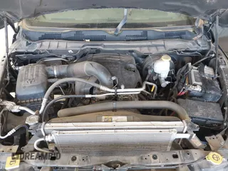 2019 Ram 1500 Warlock z VIN 1C6RR7LT9KS534267, wystawiony jako IAAI lot #42289167 z przebiegiem 110 180 mil mil oraz . Historia ofert i sprzedaży dostępna na DreamBid. Obrazek 10.