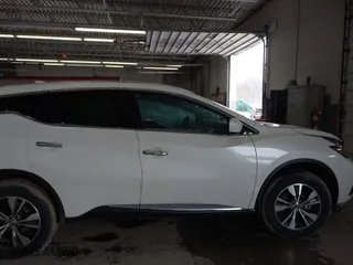 2021 Nissan Murano S with VIN 5N1AZ2AS8MC147057, listed as a IAAI auction lot 41715721 with 29,940 mi miles. Bid and sale history available at carsss.com. Image 14.