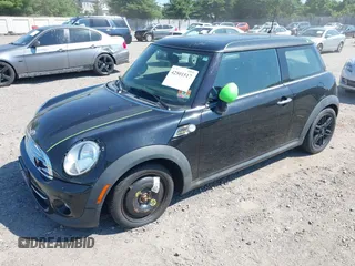 2013 MINI Hardtop with VIN WMWSU3C54DT689273, listed as a IAAI auction lot 42501517 with 100,194 mi miles and . Bid and sale history available at DreamBid. Image 2.