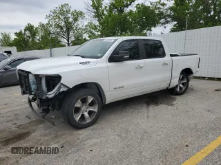 2019 Ram 1500 Big Horn z VIN 1C6SRFFT2KN575586, wystawiony jako Copart lot #55266285 z przebiegiem 73 444 mil mil oraz Szkoda całkowita • Salvage title. Historia ofert i sprzedaży dostępna na DreamBid. Obrazek 1.