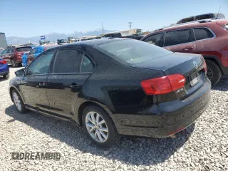 2012 Volkswagen Jetta SE with VIN 3VWDX7AJ4CM418234, listed as a Copart auction lot 60942805 with 143,652 mi miles and Clean title. Bid and sale history available at DreamBid. Image 2.