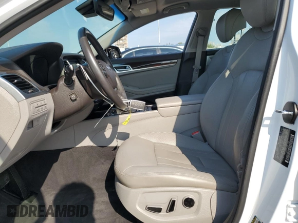 2018 Genesis G80 3.8L with VIN KMHGN4JE0JU216079, listed as a Copart auction lot 72287184 with 37,576 mi miles and Salvage Title. Bid and sale history available at carsss.com. Image 7.