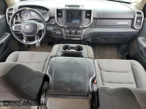 2019 Ram 1500 Big Horn z VIN 1C6SRFFT2KN812531, wystawiony jako Copart lot #51213075 z przebiegiem 134 488 mil mil oraz Szkoda całkowita • Salvage title. Historia ofert i sprzedaży dostępna na DreamBid. Obrazek 8.