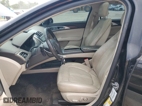 2017 Lincoln MKZ Reserve with VIN 3LN6L5E92HR649666, listed as a Copart auction lot 60908385 with 208,199 mi miles and Salvage title. Bid and sale history available at DreamBid. Image 7.