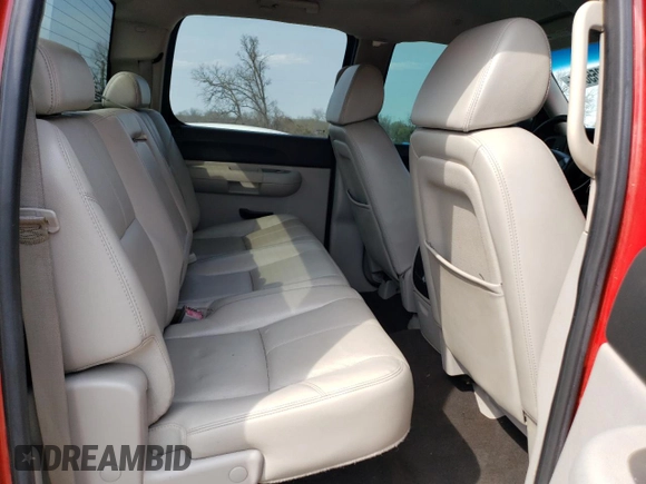 2007 Chevrolet Silverado 1500 with VIN 2GCFC13Y671595539, listed as a Copart auction lot 47355634 with 247,142 mi miles and Salvage Title. Bid and sale history available at DreamBid. Image 10.