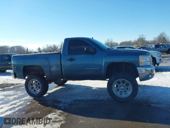 2012 Chevrolet Silverado 1500 LT with VIN 1GCNKSE02CZ306492, listed as a IAAI auction lot 41348986 with 129,750 mi miles. Bid and sale history available at carsss.com. Image 13.