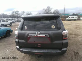 2020 Toyota 4Runner SR5 with VIN JTEBU5JR6L5782542, listed as a IAAI auction lot 41723461 with 102,704 mi miles. Bid and sale history available at carsss.com. Image 16.