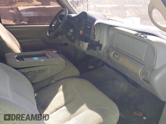 1998 Chevrolet Silverado 1500 with VIN 1GCEC19R3WR107651, listed as a IAAI auction lot 41480606 with 254,848 mi miles and . Bid and sale history available at DreamBid. Image 5.